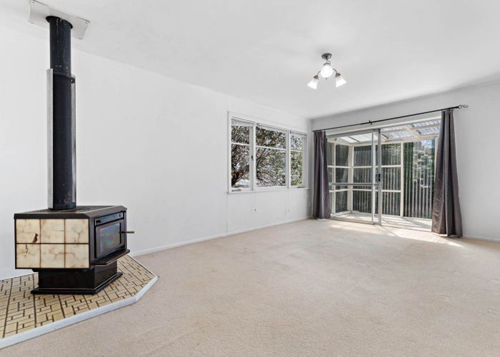  at 45A Pinedale Place, Henderson, Auckland