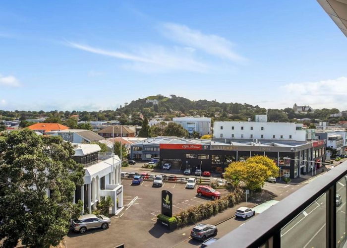  at 403/64 Great South Road, Remuera, Auckland
