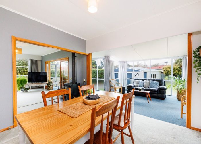  at 10 Nairn Crescent, Awapuni, Palmerston North, Manawatu / Whanganui