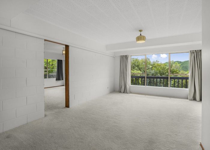  at 2/55 Waitohu Road, York Bay, Lower Hutt, Wellington