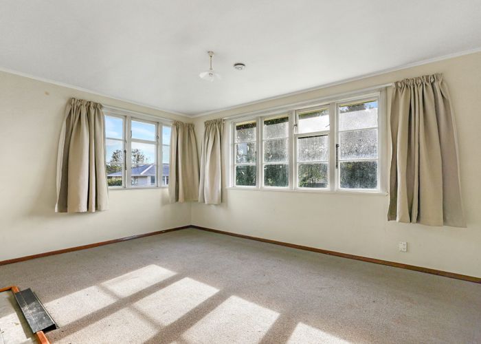  at 21 Willow Street, Hampstead, Ashburton, Canterbury