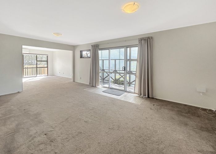  at 1/1 Eastwood Rise, Browns Bay, North Shore City, Auckland