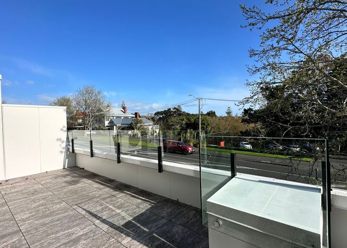  at 1I/99 Customs Street West, Auckland Central, Auckland