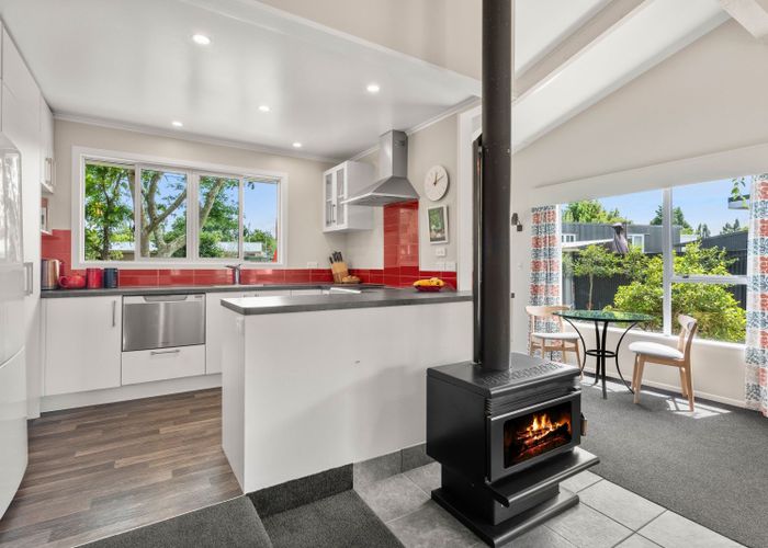  at 10 Reading Street, Greytown