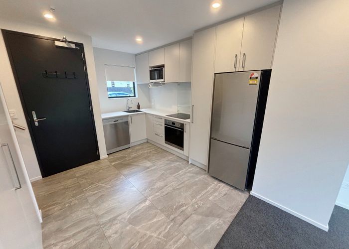  at 10/6 Trent Street, Linwood, Christchurch