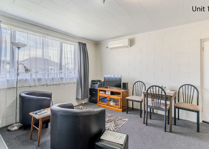  at 9 De Carle Street, Saint Kilda, Dunedin