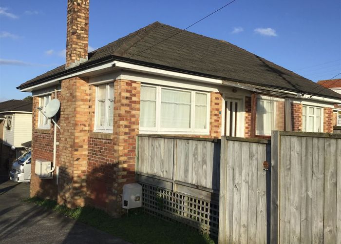  at 120 Oakdale Road, Mount Roskill, Auckland City, Auckland