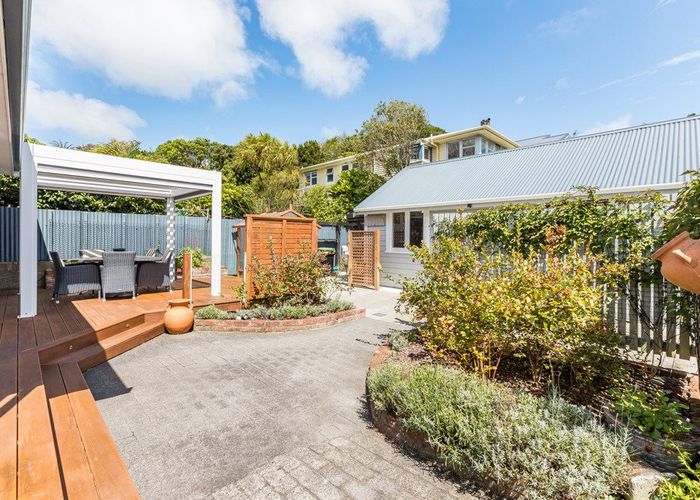  at 21 Farm Road, Northland, Wellington, Wellington