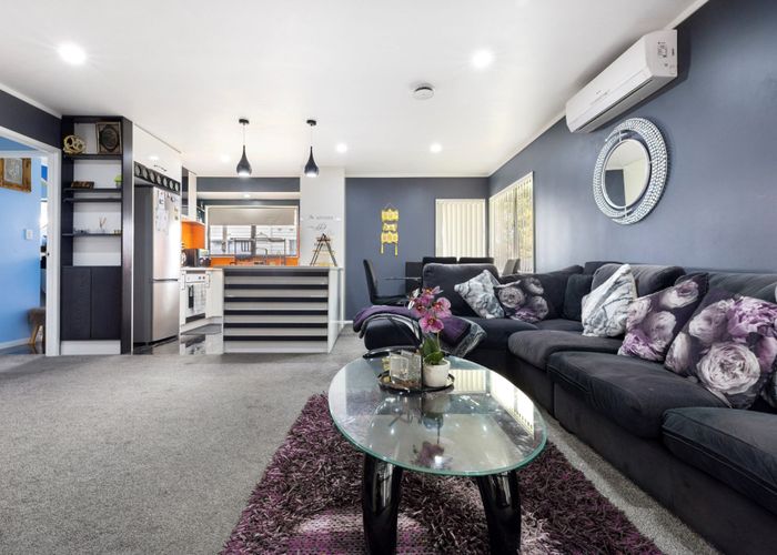  at 2/128 Buckland Road, Mangere East, Manukau City, Auckland