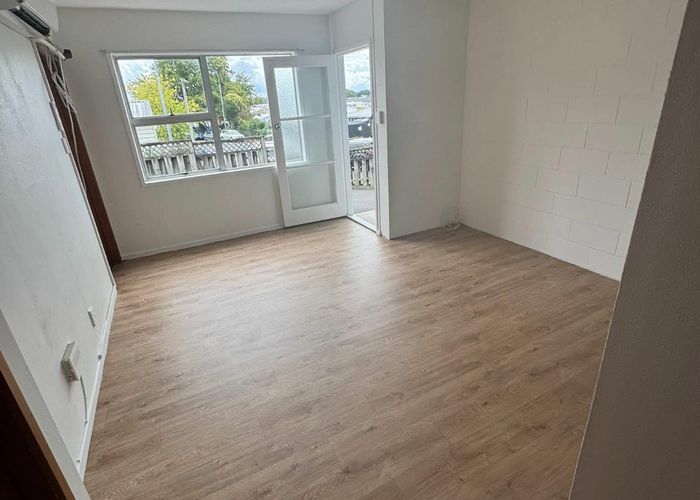  at 1/88 Lake Road, Frankton, Hamilton, Waikato