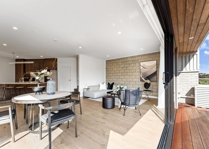  at 1 to 15/98 & 100 Walker Road, Point Chevalier, Auckland City, Auckland
