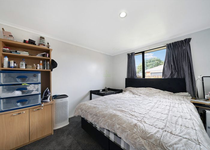  at 5 Les Marston Place, Pukekohe, Franklin, Auckland