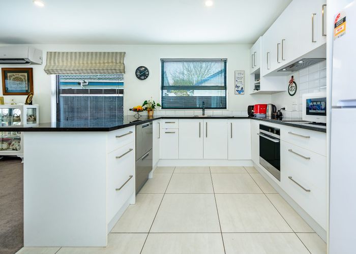  at 65b Aorangi Road, Bryndwr, Christchurch City, Canterbury