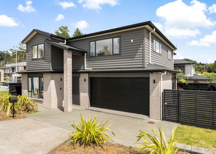  at 10 Agnew Place, Albany, Auckland