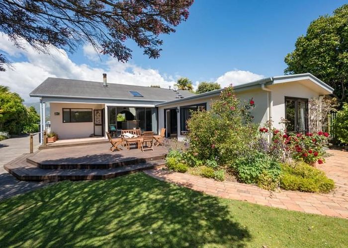  at 98 Point Road, Monaco, Nelson, Nelson / Tasman