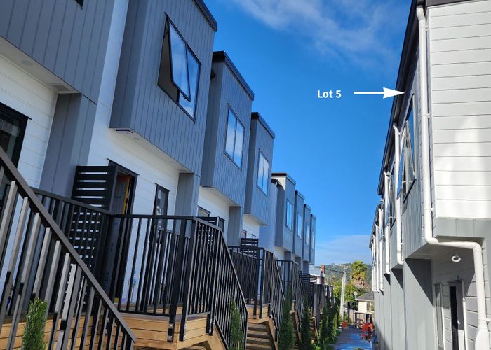  at Lot 3-10/42 Captain Scott Road, Glen Eden, Waitakere City, Auckland