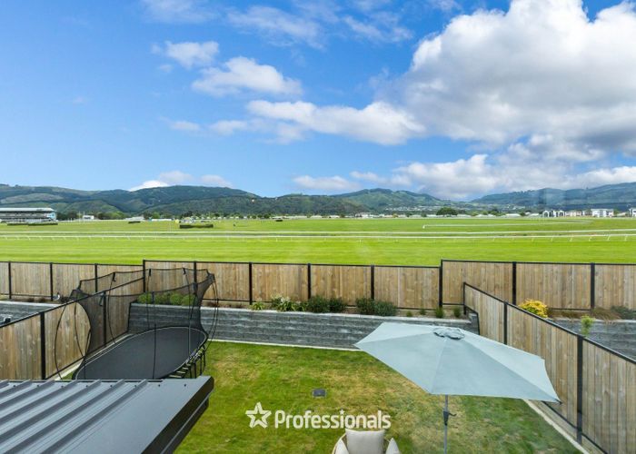  at 69 Cynisca Crescent, Wallaceville, Upper Hutt, Wellington