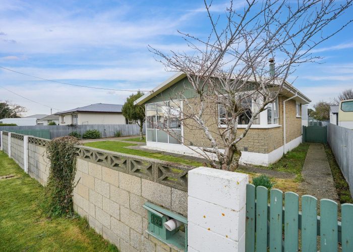  at 123 Stobo Street, Grasmere, Invercargill