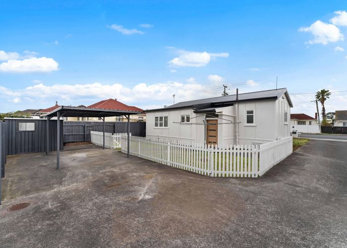  at 1/125 Puhinui Road, Papatoetoe, Manukau City, Auckland