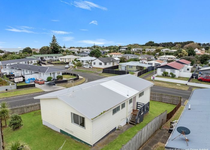  at 10 Tainui Street, Castlecliff, Whanganui, Manawatu / Whanganui