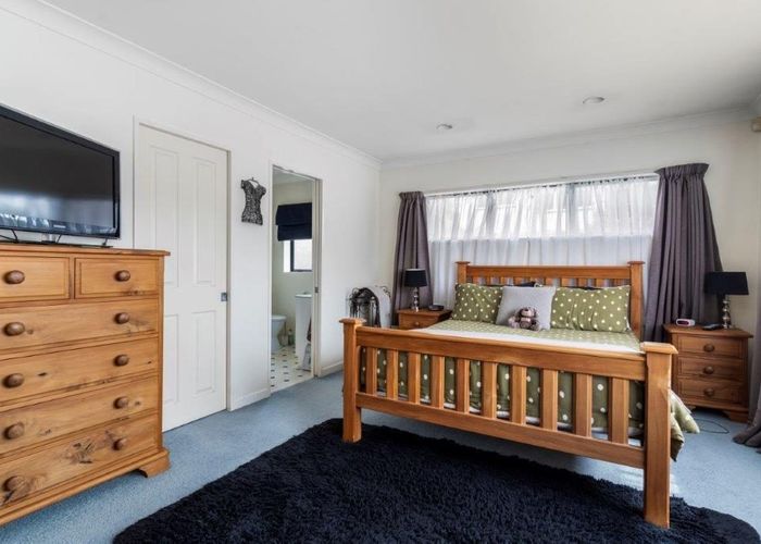  at 401B Great South Road, Opaheke, Papakura, Auckland