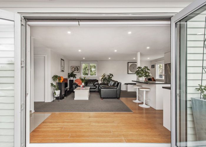 Recently sold 31 Broadway Avenue, Waikuku Beach homes.co.nz