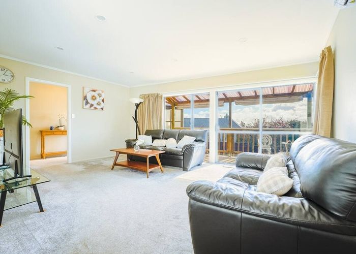  at 3 Parkview Place, Pakuranga, Auckland