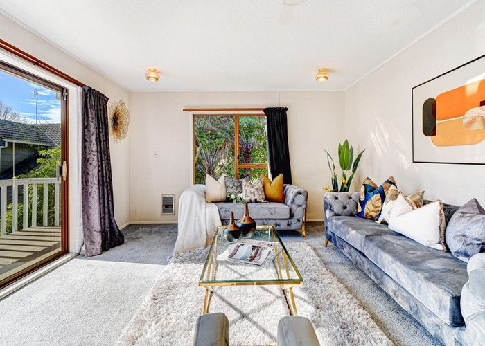  at 18 Wisteria Way, Mairangi Bay, North Shore City, Auckland