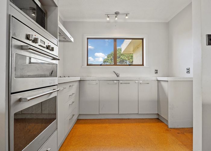  at 6A Compass Point Way, Half Moon Bay, Auckland