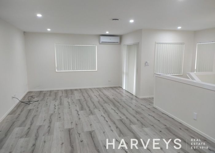  at 2/23 Derwent Crescet, Titirangi, Waitakere City, Auckland