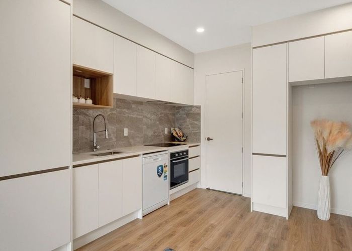  at 3/40 Bahari Drive, Ranui, Auckland