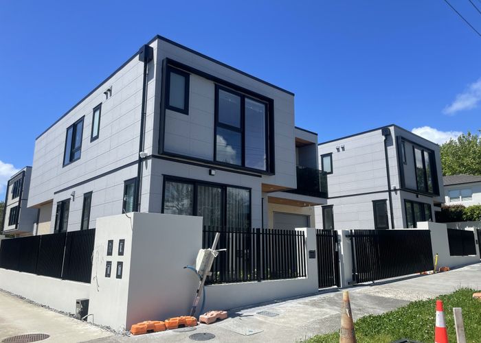  at 18 MacMurray Road, Remuera, Auckland