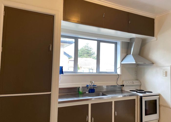  at 5 Weston Avenue, Papatoetoe, Manukau City, Auckland