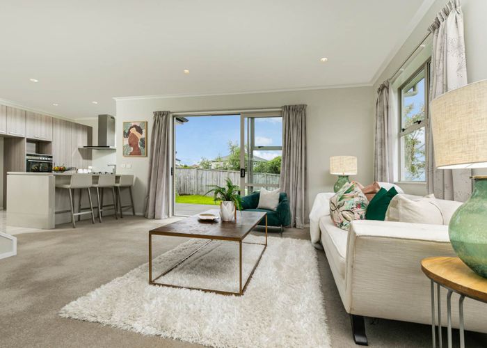  at 111 Mackay Drive, Greenhithe, Auckland