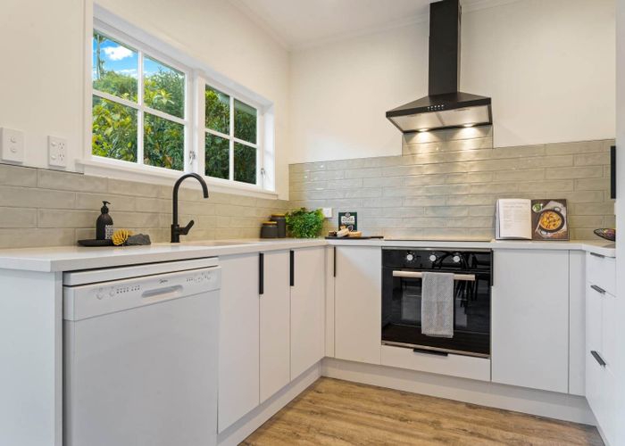  at 2/75 Hapua Street, Remuera, Auckland