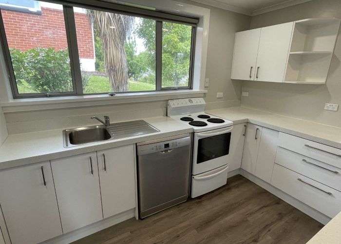  at 9 Waldron Crescent, Green Island, Dunedin, Otago