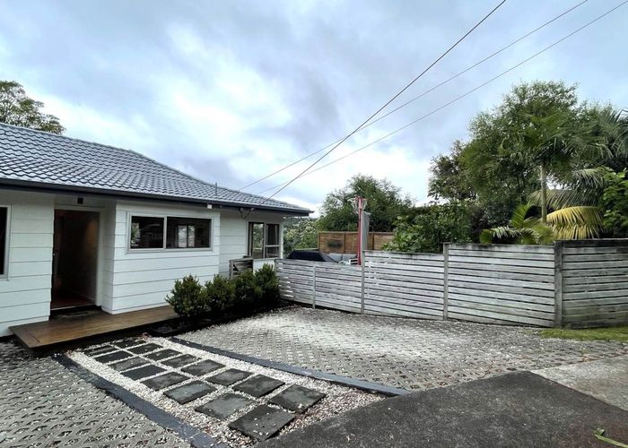  at 6A Phillipa Place, Browns Bay, North Shore City, Auckland