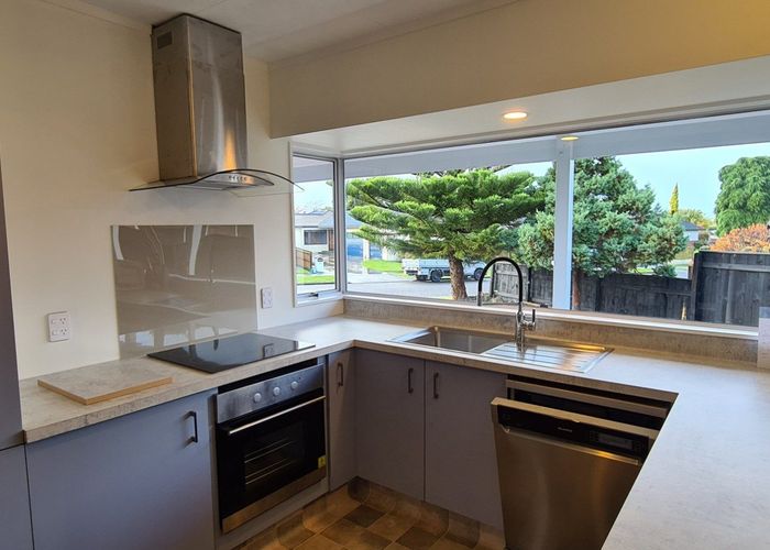  at 14 Vista Drive, Feilding, Feilding