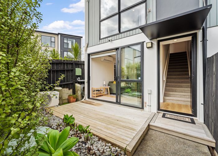  at 21 Hinonga Loop, Millwater, Rodney, Auckland
