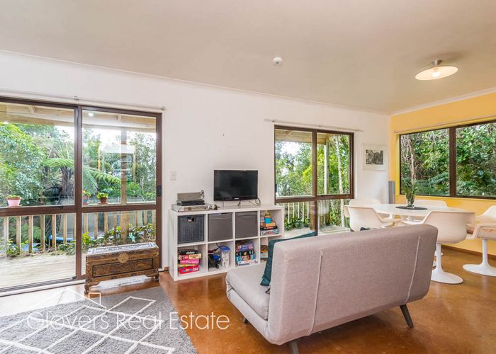  at 789A Scenic Drive, Henderson Valley, Auckland