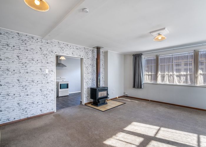 at 16 Exmouth Street, Waverley, Invercargill