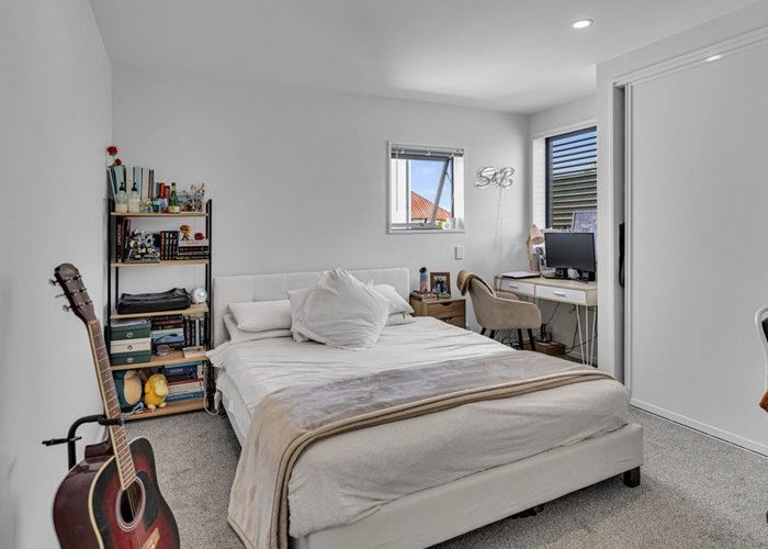 at 1/35 Scott Street, Sydenham, Christchurch City, Canterbury