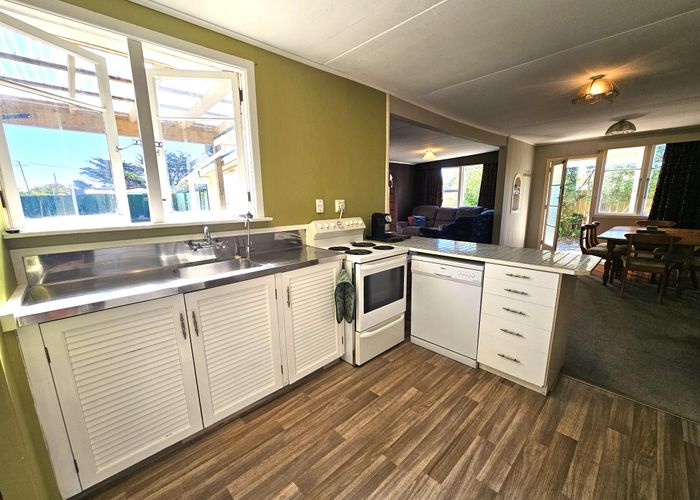  at 169 Kahukura Avenue, Waitarere Beach, Horowhenua, Manawatu / Whanganui
