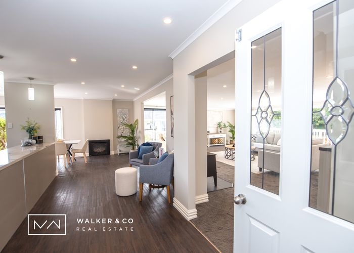  at 6 Vista Crescent, Maoribank, Upper Hutt