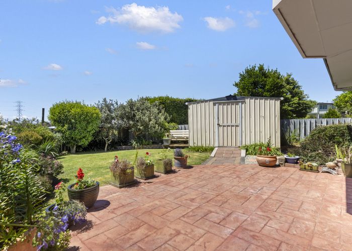  at 18 Fairlea Road, Te Atatu South, Auckland