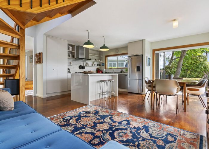  at 7 Kanuka Street, Point Chevalier, Auckland City, Auckland