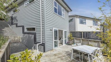  at 7/20 Glanmire Road, Newlands, Wellington