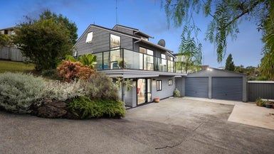  at 19 Regia Close, Half Moon Bay, Auckland