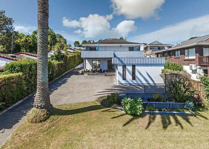  at 26 Glencoe Road, Browns Bay, Auckland