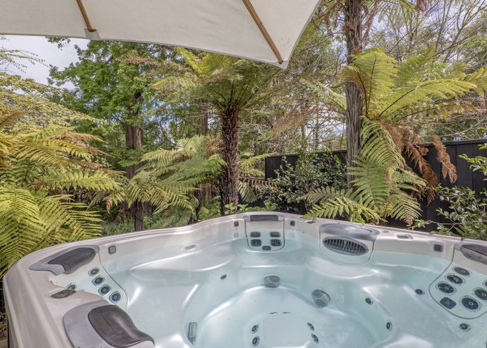  at 25a Glandovey Road, Fendalton, Christchurch City, Canterbury